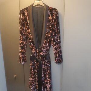 Victoria's Secret Velvet Floral Robe with Black Accents